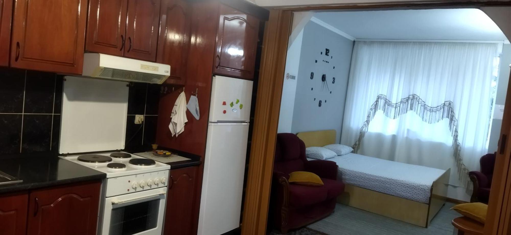 New Apartament ポグラデツ エクステリア 写真