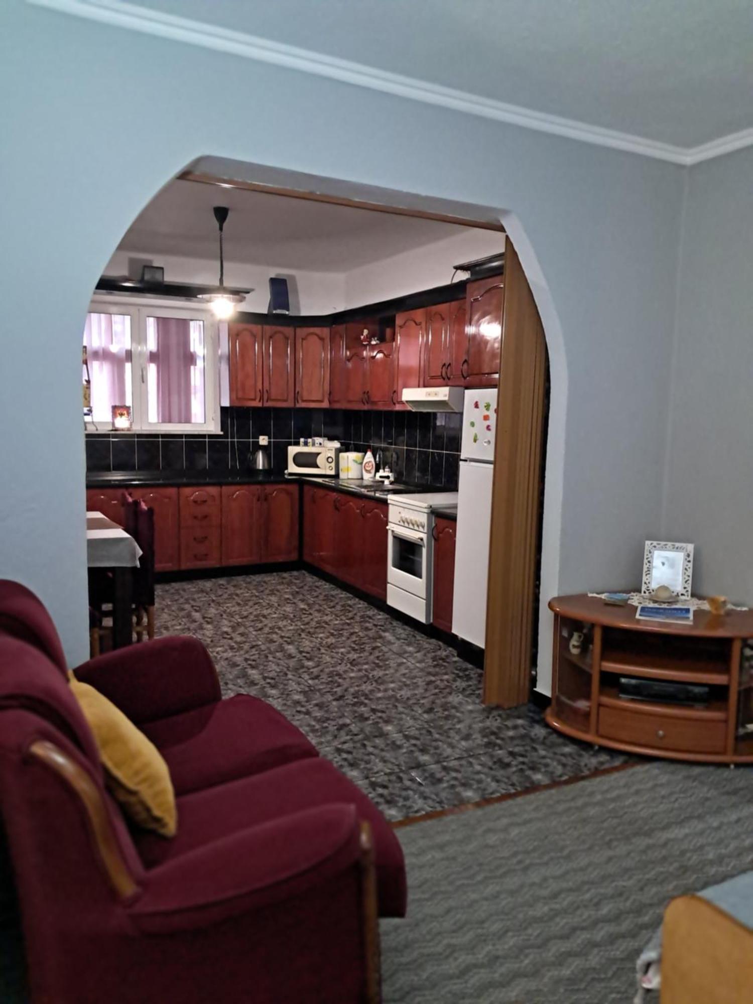 New Apartament ポグラデツ エクステリア 写真